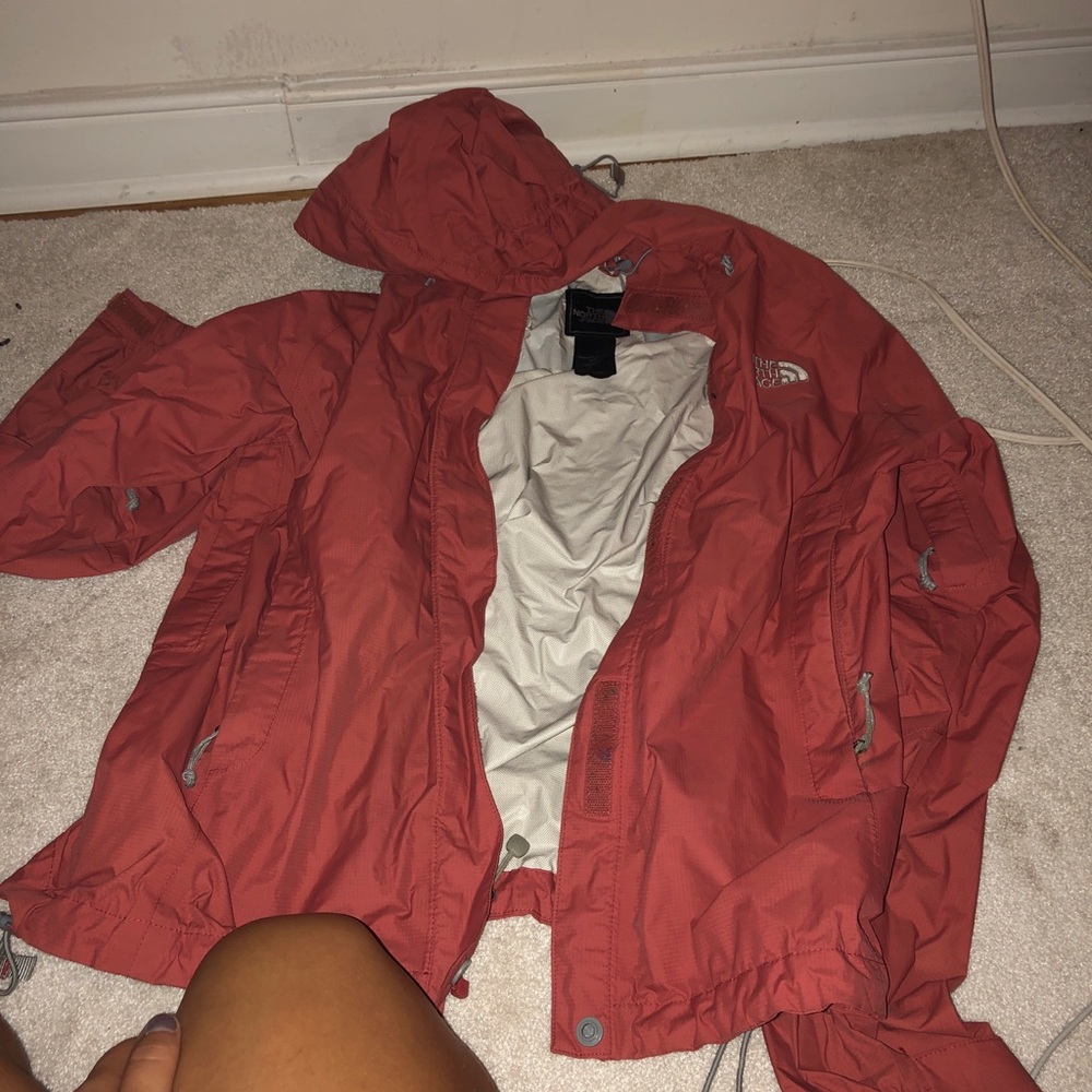 northface raincoat